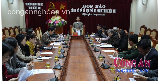Họp báo thông báo về kỳ họp thứ 10 HĐND tỉnh Khóa XVI
