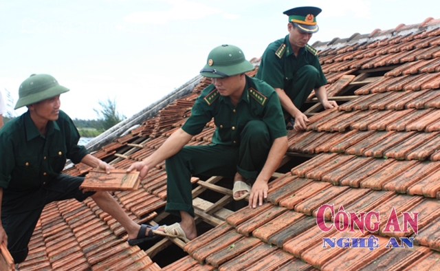 BĐBP Nghệ An làm nhà giúp đồng bào nghèo