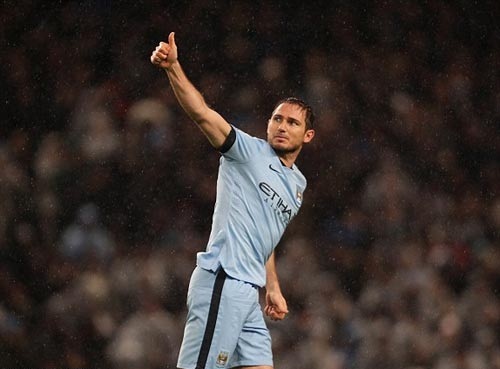 Lampard một lần nữa trở thành người hùng của Man City