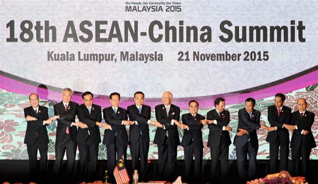 Các nhà lãnh đạo tại Hội nghị Cấp cao ASEAN-Trung Quốc. Ảnh: VGP