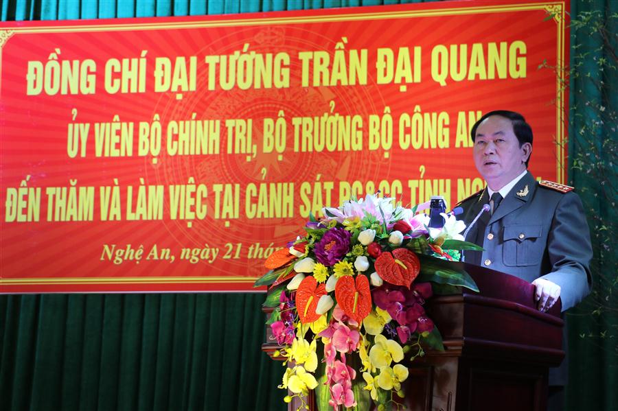 Đồng chí Đại tướng Trần Đại Quang, Uỷ viên Bộ Chính trị, Bộ trưởng Bộ Công an phát biểu chỉ đạo tại Cảnh sát Phòng cháy và chữa cháy