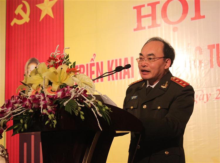 Đồng chí Thượng tướng Bùi Quang Bền, Thứ trưởng Bộ Công an đề nghị Tổng cục Chính trị, các trường CAND và Công an các đơn vị địa phương thực hiện tốt công tác tuyển sinh năm 2016