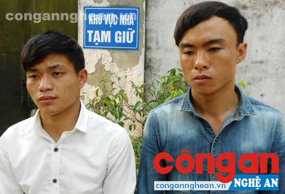 Nguyễn Văn Tiến, Nguyễn Văn Khanh tại Công an huyện Nghi Lộc