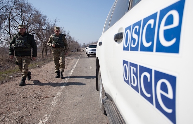 Nhóm thanh tra OSCE đã bị tấn công trong ngày 27-5, Cộng hòa Donetsk tự xưng cáo buộc lính bắn tỉa Ukraina đứng sau vụ việc này.