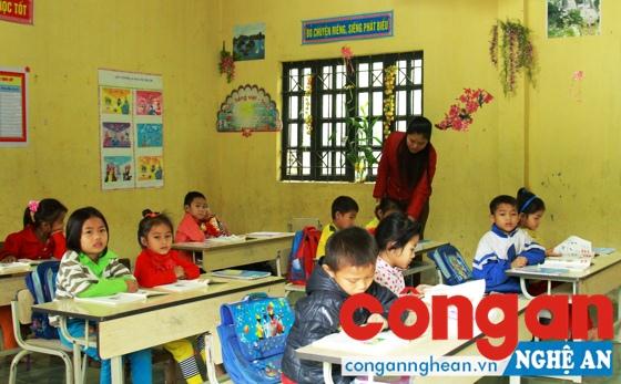 Dạy tiếng Việt cho trẻ vùng DTTS là vấn đề cấp thiết hiện nay