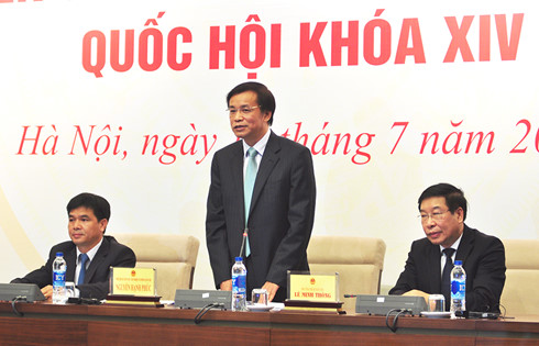 Tổng Thư ký Quốc hội Nguyễn Hạnh Phúc chủ trì buổi họp báo
