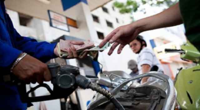 Giá xăng dầu ở Việt Nam thuộc top cao