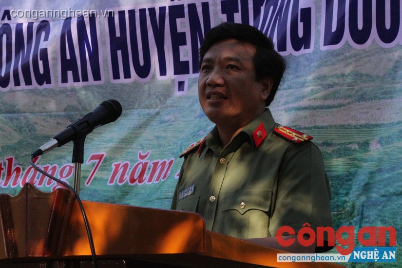 Đồng chí Đại tá Hồ Văn Tứ- Phó Bí thư Đảng ủy, Phó Giám đốc Công tỉnh phát biểu tại lễ khởi công