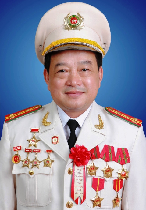 Đại tá Nguyễn Xuân Thiêm, Anh hùng LLVTND, Trưởng phòng CSKT Công an Nghệ An