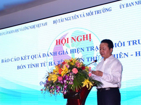 Bộ trưởng Bộ Tài nguyên và Môi trường Trần Hồng Hà phát biểu tại hội nghị. 