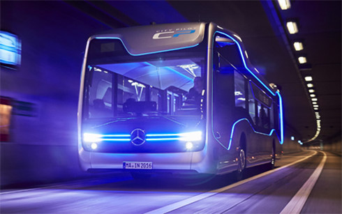 Mercedes đang đầu tư khoảng 227 triệu USD để phát triển mẫu xe buýt tự lái này