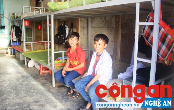 Trường THCS Xá Lượng, huyện Tương Dương tổ chức bán trú để giữ học sinh ở lại trường