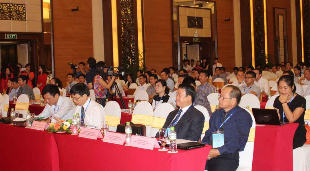 Hội nghị khoa học có sự tham gia của nhiều chuyên gia hàng đầu về ung bướu tại Việt Nam