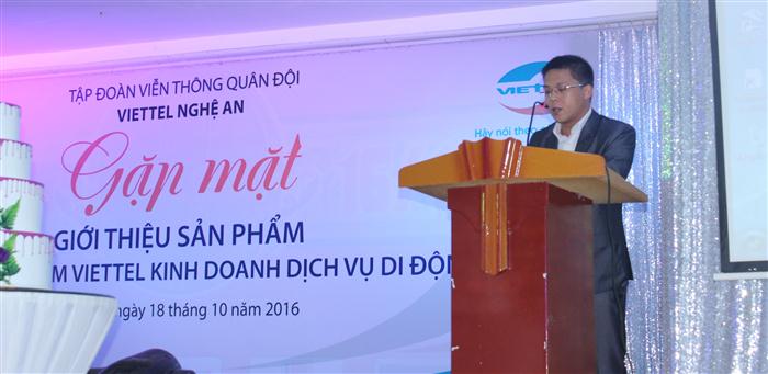 Ông Nguyễn Tuấn Anh, Phó Giám đốc Viettel Nghệ An phát biểu tại buổi gặp mặt