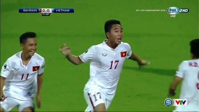 Trần Thành (số 17) ghi bàn thắng duy nhất của trận đấu
