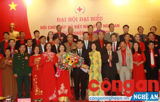 Ra mắt Ban chấp hành Hội Chữ thập đỏ tỉnh Nghệ An, nhiệm kỳ 2016 - 2021