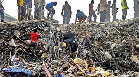 Hiện trường vụ sập mái nhà thờ tại Nigeria
