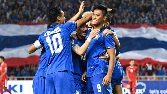 Thái Lan tỏ ra hoàn toàn trên chân đối thủ