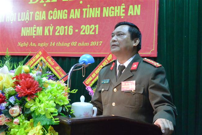 Đại tá Bùi Nguyên Tiến, Chánh văn phòng Công an tỉnh phát biểu chỉ đạo Đại hội