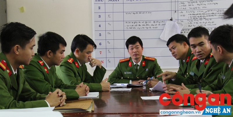 Đội Cảnh sát ĐTTP về Hình sự, Kinh tế, Ma túy Công an huyện Nghi Lộc triển khai công tác đảm bảo ANTT dịp Tết Nguyên đán Đinh Dậu 2017