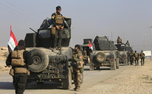 Binh sĩ Iraq tiến vào Mosul. Ảnh: Reuters