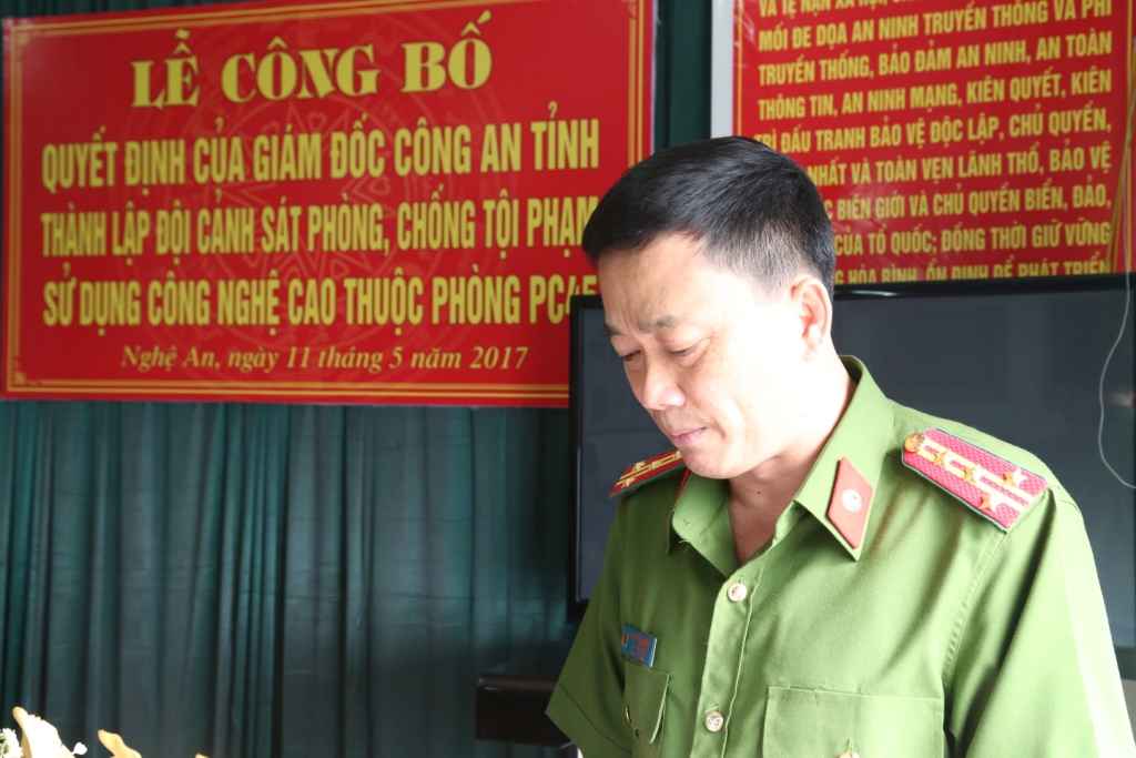 Đại tá Nguyễn Mạnh Hùng, Phó Giám đốc Công an Nghệ An phát biểu tại buổi ra mắt