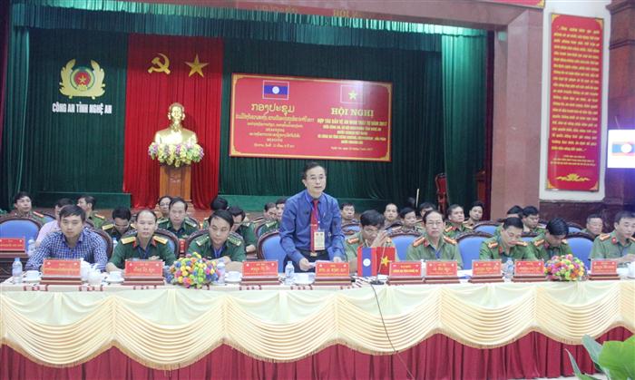 Đồng chí Lê Ngọc Hoa, Phó Chủ tịch UBND tỉnh Nghệ An phát biểu tại hội nghị