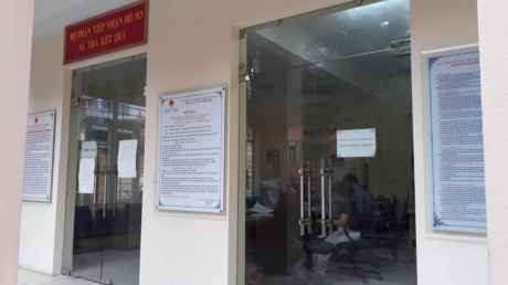 Trung tâm một cửa UBND phường Văn Miếu