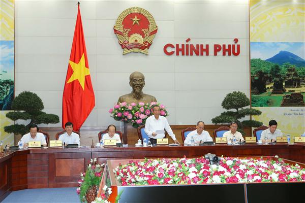 Phó Thủ tướng Thường trực Chính phủ Trương Hoà Bình phát biểu chỉ đạo tại Phiên họp. Ảnh: VGP/Lê Sơn