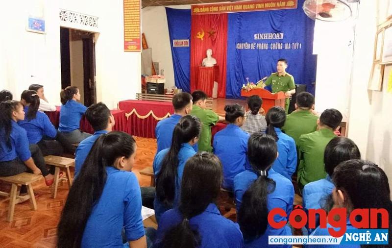 Công an TX Thái Hoà phối hợp với Đoàn Thanh niên phường Quang Tiến ra mắt mô hình Câu lạc bộ thanh niên phòng, chống tội phạm