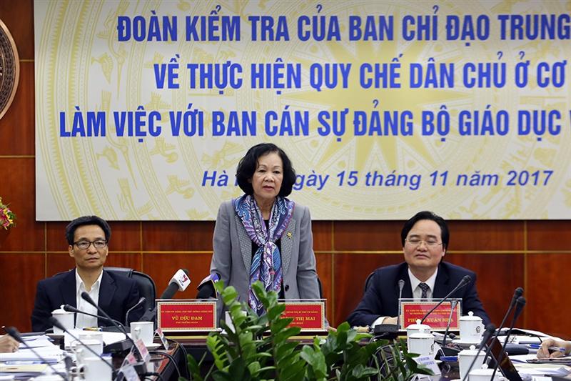 Đồng chí Trương Thị Mai phát biểu tại buổi làm việc. Ảnh: VGP/Đình Nam