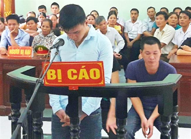 Gây tai nạn làm chết 3 người, tài xế Nguyễn Quốc Dũng            bị tuyên phạt 4 năm 6 tháng tù giam