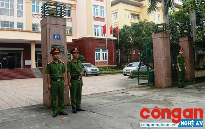Lực lượng Cảnh sát Cơ động bảo vệ an toàn Kho bạc tỉnh