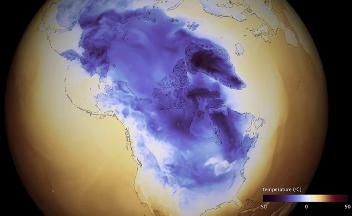 Nhìn từ ảnh vệ tinh, có thể thấy gần như toàn bộ nước Mỹ có nhiệt độ âm, có những vùng lạnh tới -40 độ C. Ảnh: EPA
