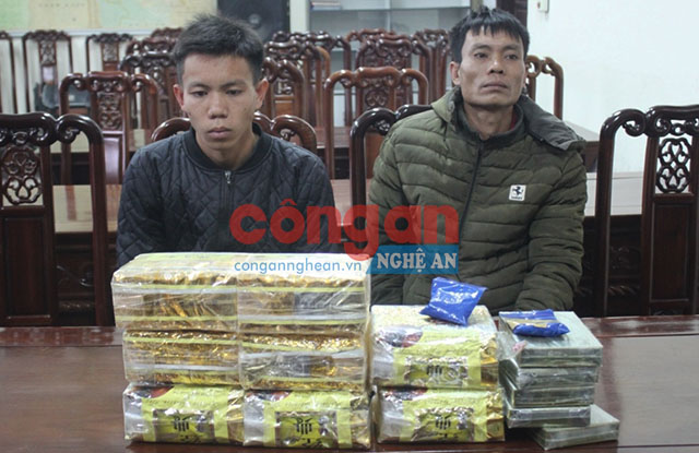 2 đối tượng bị Phòng Cảnh sát ĐTTP về Ma túy bắt giữ, thu 8 kg ma túy đá, 5 bánh hêrôin, 400 viên ma túy tổng hợp