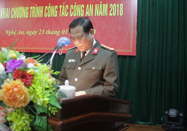PGS.TS, Đại tá Nguyễn Hữu Cầu phát biểu tại Hội nghị.