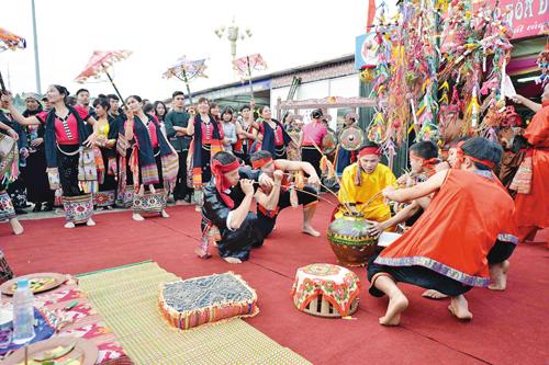  Lễ Xăng Khan - ngày hội tưng bừng của đồng bào dân tộc Thái
