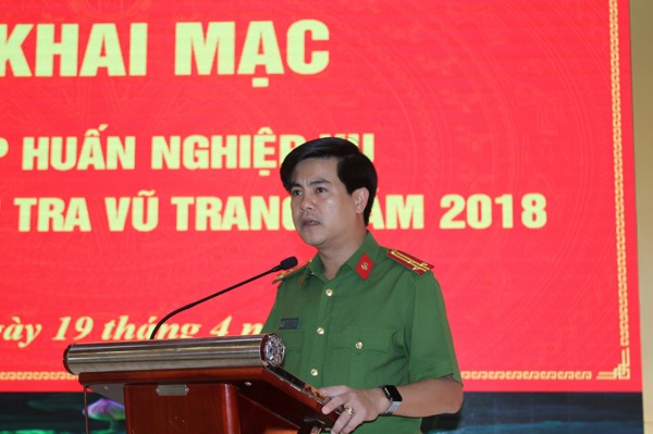 Thượng tá Nguyễn Đức Hải, Phó giám đốc Công tỉnh phát biểu khai mạc