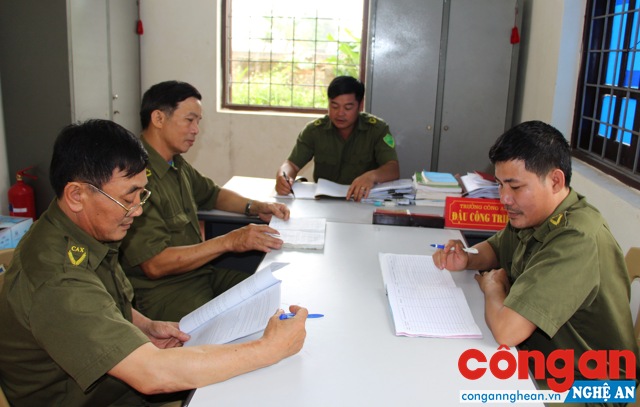 Đồng chí Đậu Công Triều triển khai công tác đảm bảo ANTT trên địa bàn xã