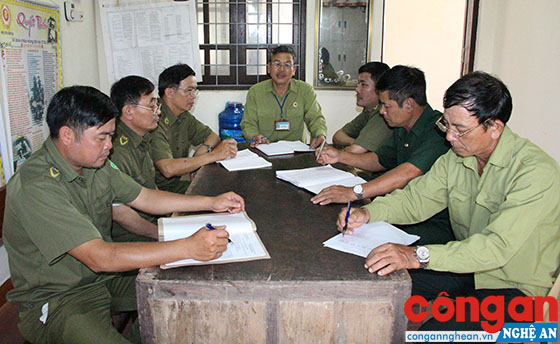 Ban Công an xã Diễn Tân phối hợp với Hội Cựu chiến binh xã triển khai công tác đảm bảo ANTT trên địa bàn
