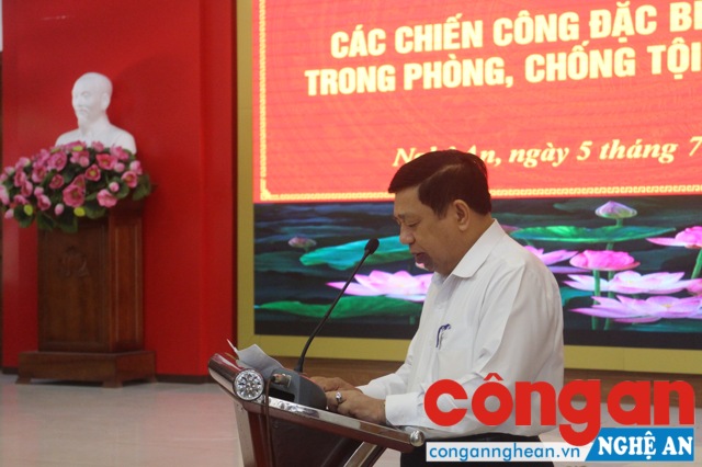Đồng chí Nguyễn Xuân Đường - Chủ tịch UBND Tỉnh phát biểu chỉ đạo tại hội nghị