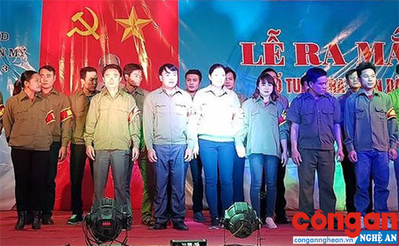 Xã Diễn Mỹ, huyện Diễn Châu ra mắt “Tổ tuần tra nhân dân của Ban tự quản về ANTT”