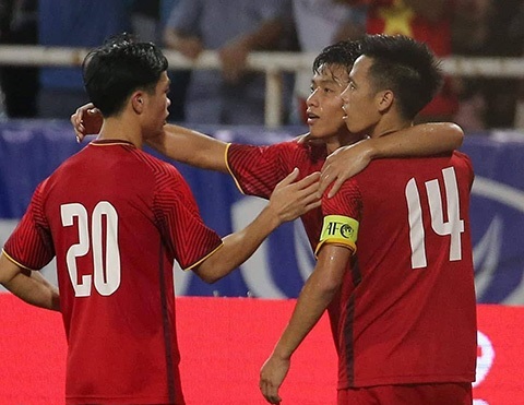 Văn Đức ghi bàn thắng đẳng cấp cho U23 Việt Nam