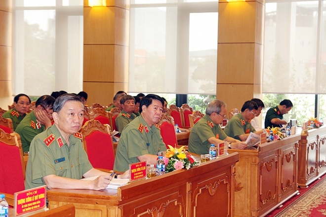 Bộ trưởng Tô Lâm cùng các đồng chí lãnh đạo Bộ Công an dự Hội nghị. Ảnh Việt Hưng.