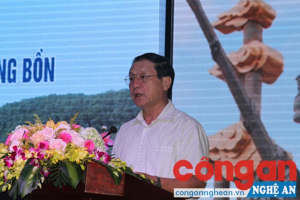 Đồng chí Lê Minh Thông, Phó Chủ tịch UBND tỉnh, Trưởng Ban tổ chức Lễ phát động phát biểu