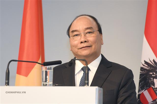 Thủ tướng phát biểu tại Diễn đàn Doanh nghiệp Việt Nam-Áo. Ảnh: VGP/Quang Hiếu