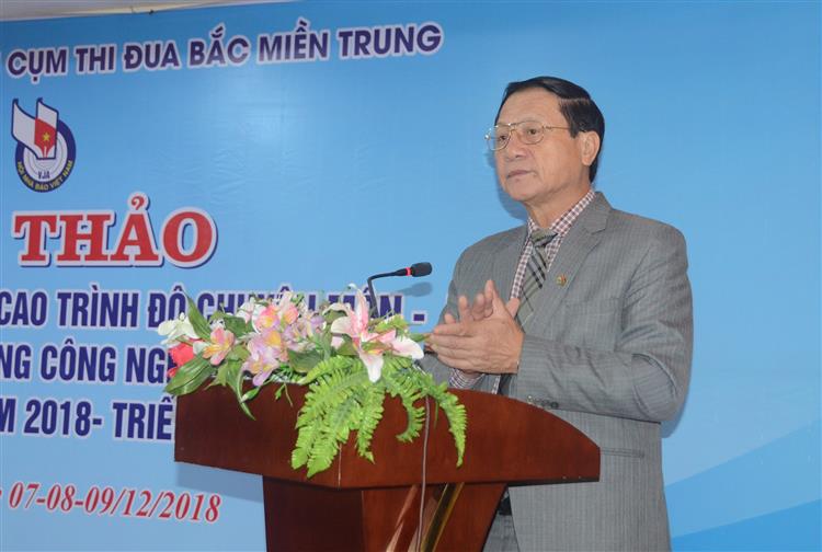 Phó chủ tịch UBND tỉnh Lê Minh Thông phát biểu tại hội thảo
