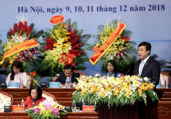 Đồng chí Lê Quốc Phong trình bày diễn văn khai mạc Đại hội 