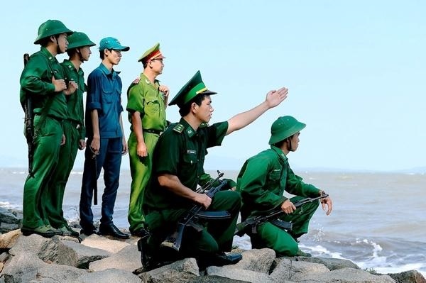 Các lực lượng phối hợp tuần tra trên tuyến biển (ảnh: congannghean.vn)