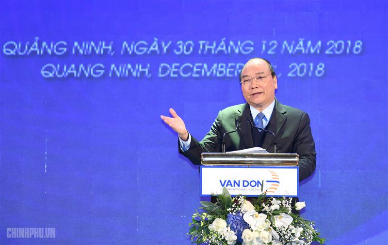 Thủ tướng Nguyễn Xuân Phúc phát biểu tại buổi lễ. - Ảnh: VGP/Quang Hiếu